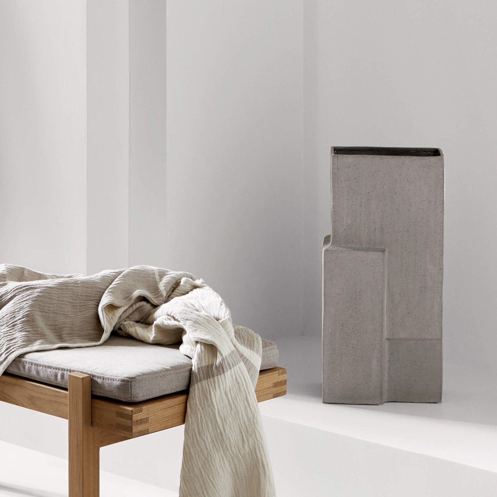 Monolith Vase – L Accessories by Kristina Dam Studio