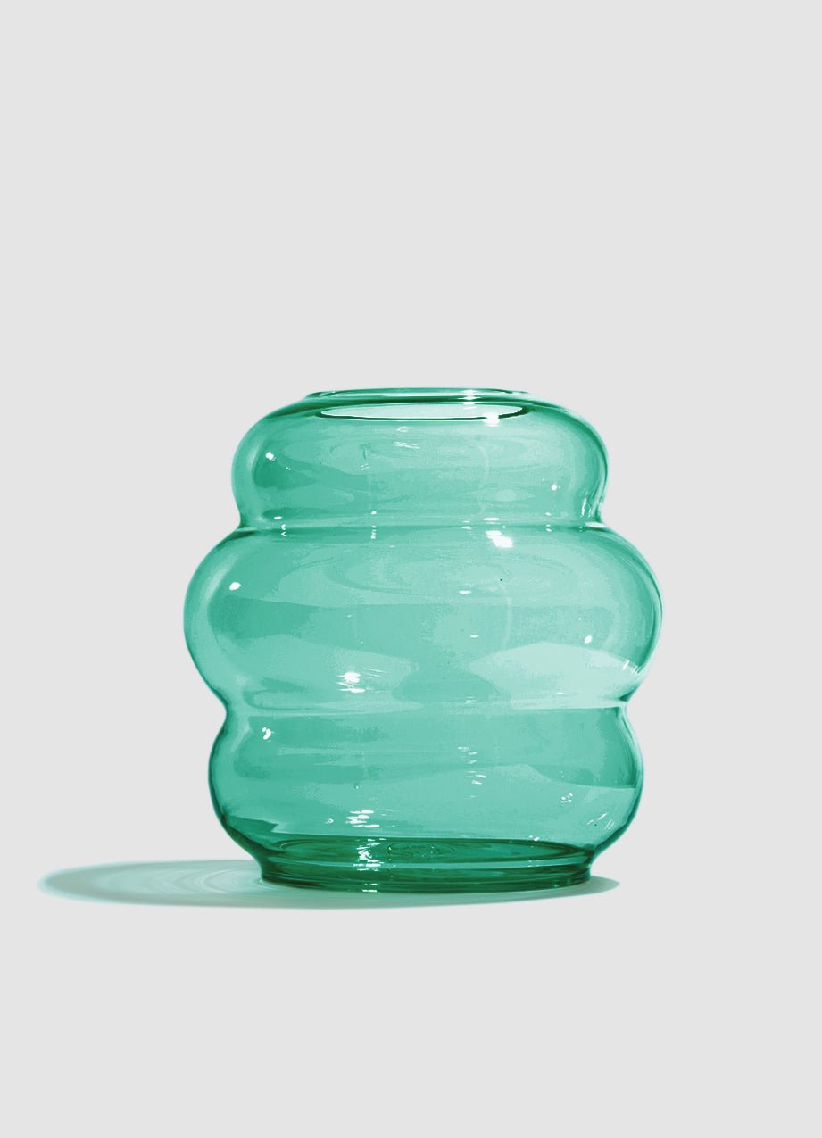 Muse - Vase M Emerald Vase by Fundamental Berlin