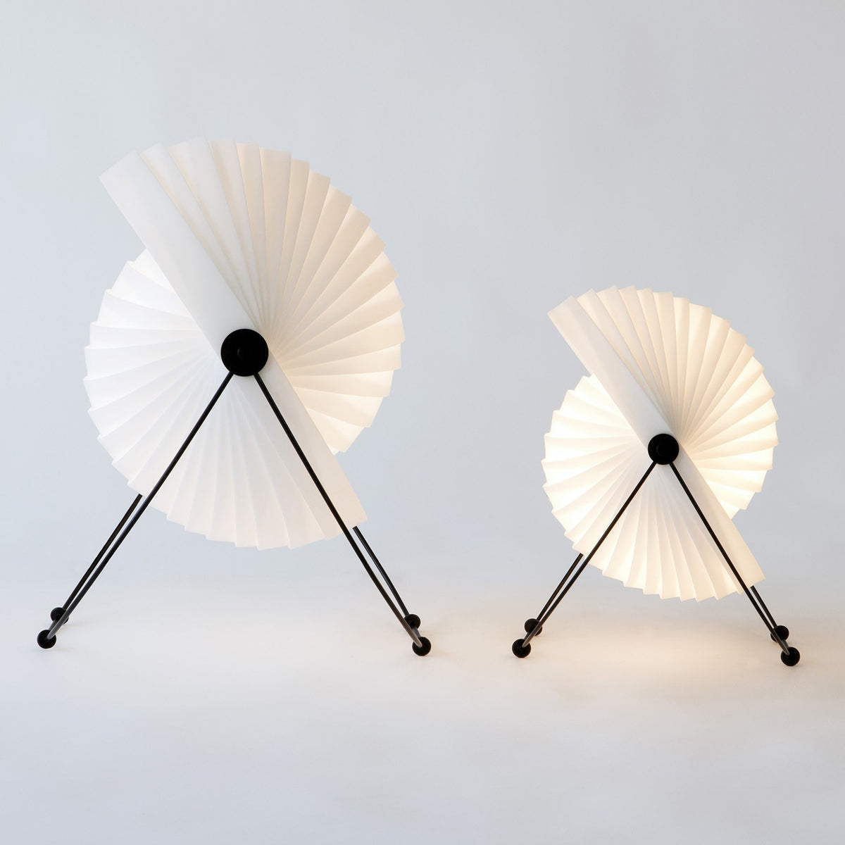 Eclipse Floor Lamp – Objekto – view 4