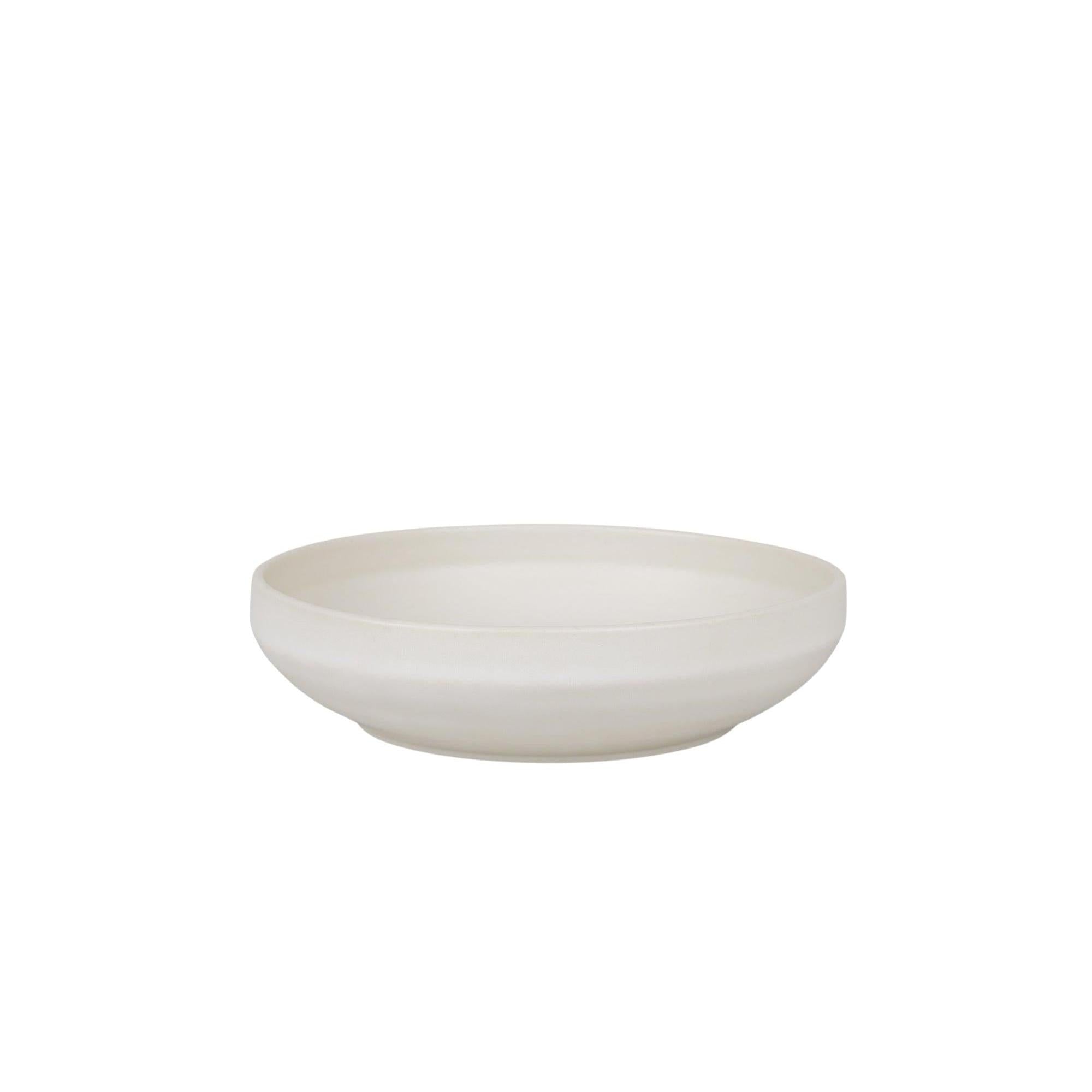 Otto Ceramic Shallow Bowl – Natural – Medium