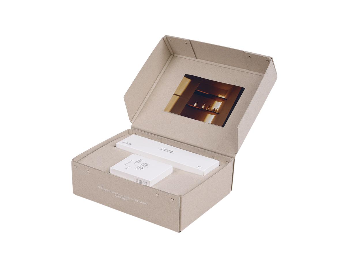 Gift Box: Scented Candle + Snuffer – Beratan