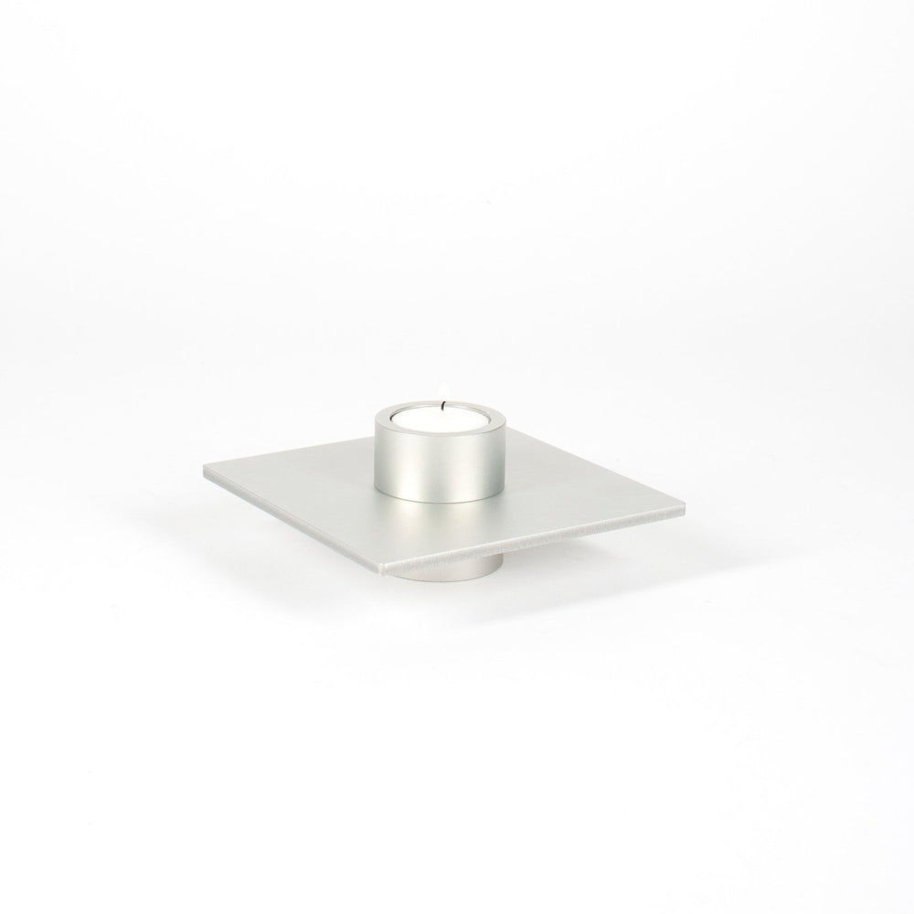 P-L 05 - Candle Holder