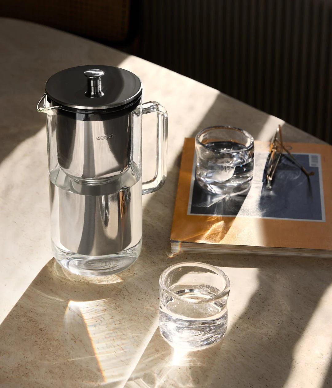 Purifier – Water filter pitcher in glass