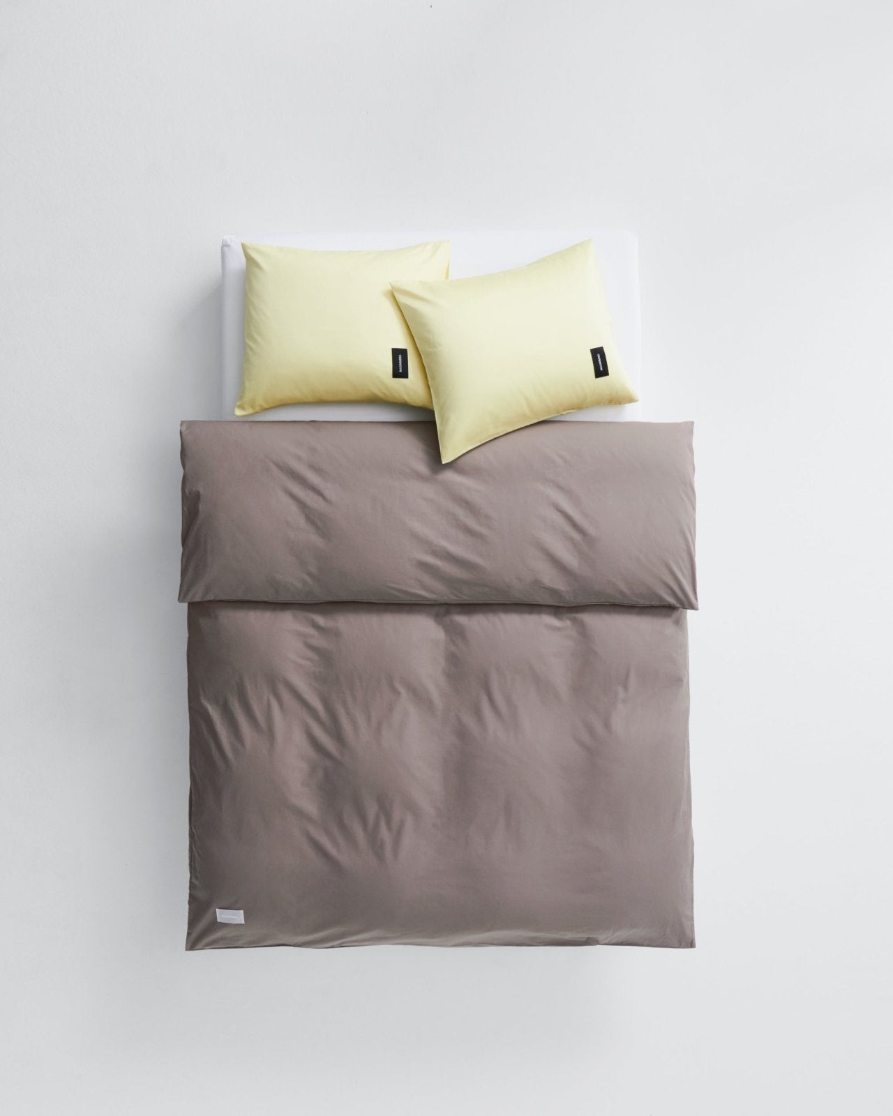 Pure duvet cover - Mud Poplin Bedwear by Magniberg