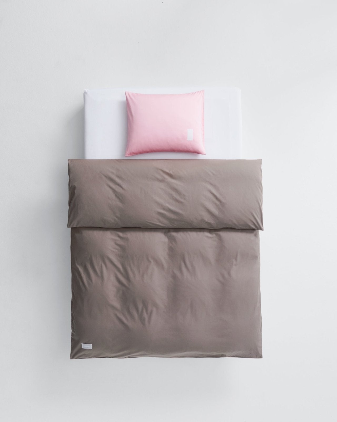 Pure duvet cover - Mud Poplin Bedwear by Magniberg