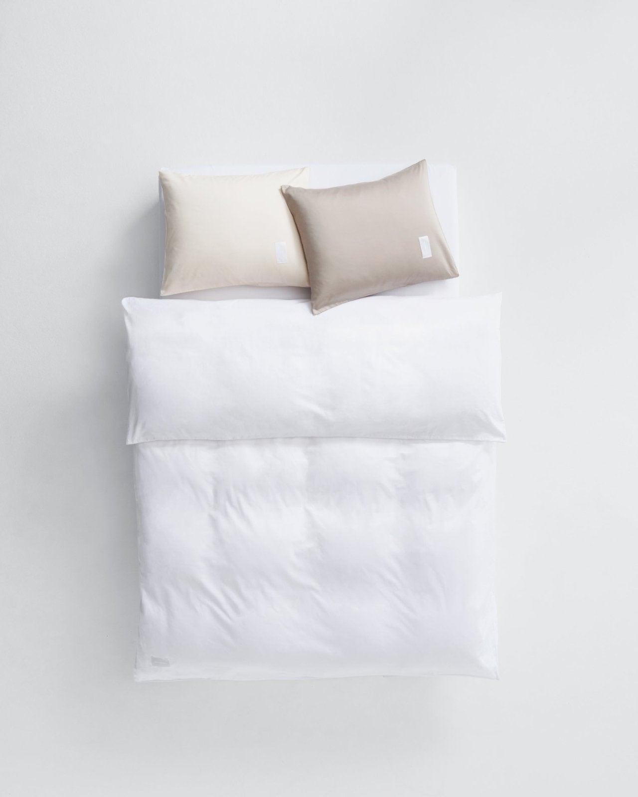 Pure duvet cover - White Poplin Bedwear by Magniberg