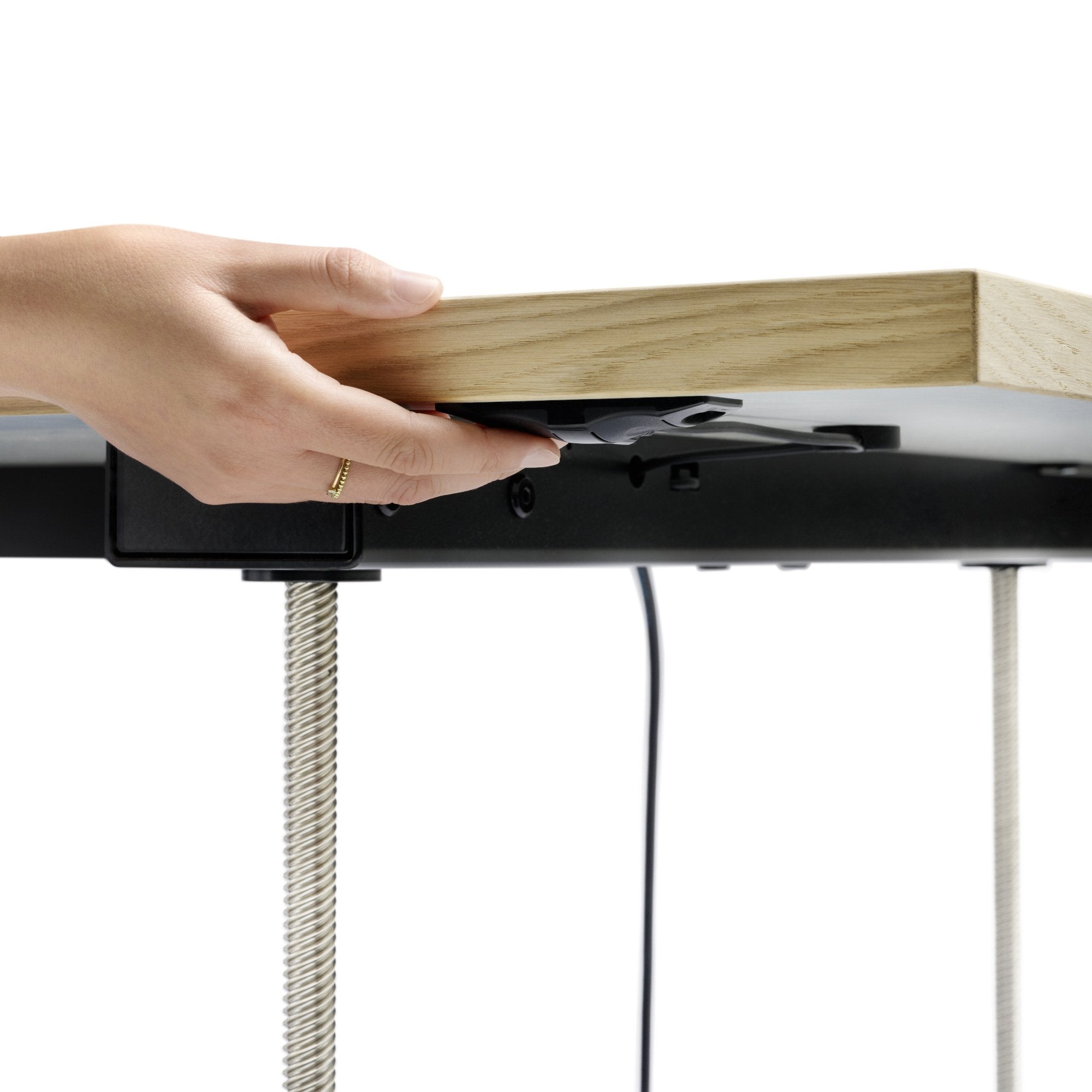 Eiermann 1 Table E – Electric Height-Adjustable