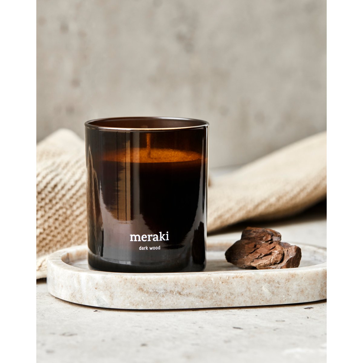 Scented Candle - Dark Wood, Brown Kerzen by Meraki