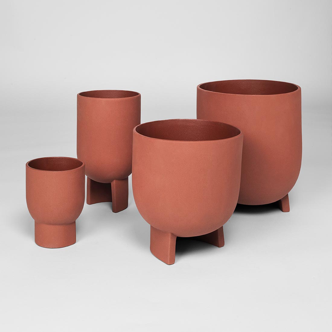 Serene Flowerpot – L Accessories by Kristina Dam Studio