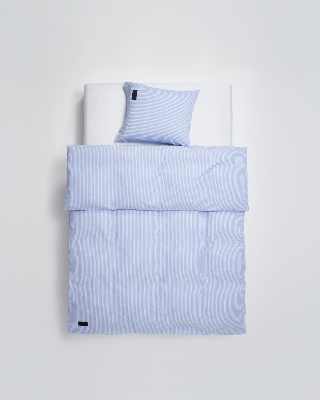 Wall Street Kissenbezug - Stripe Oxford Hellblau