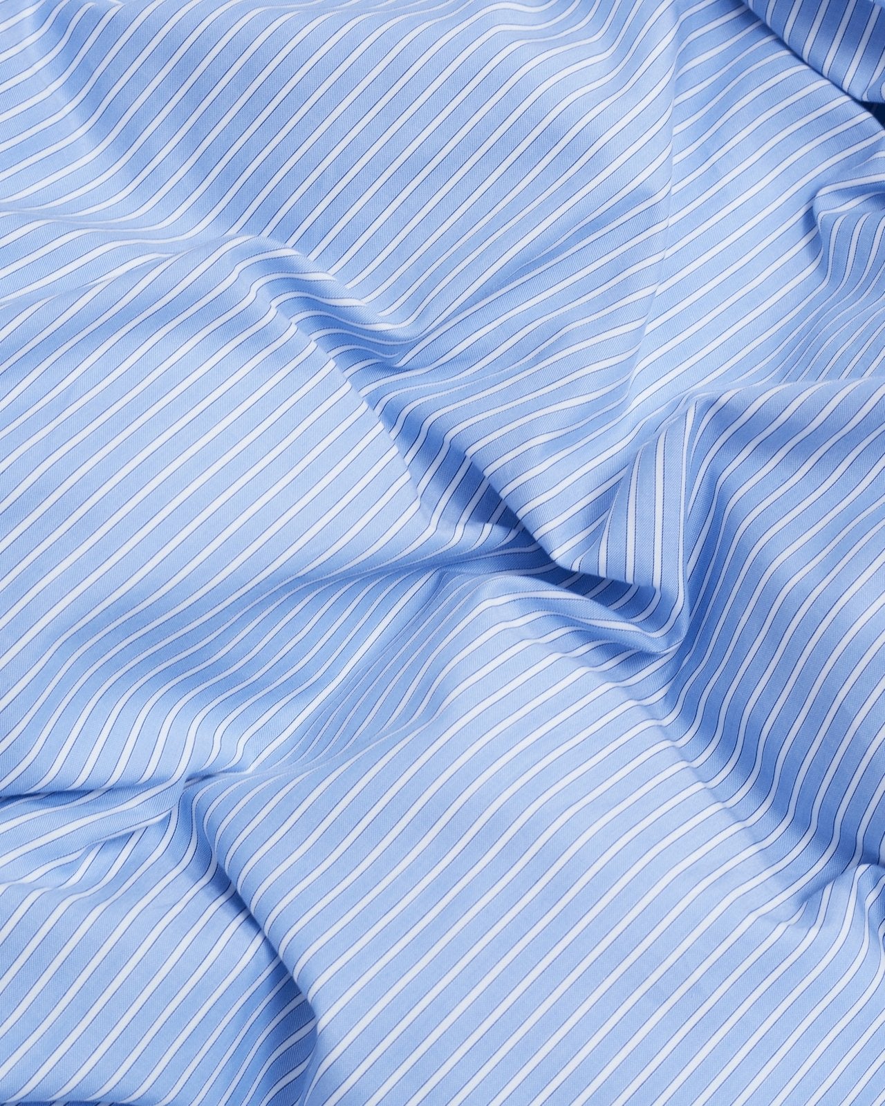 Wall Street pillow case - Stripe light blue Oxford Bedwear by Magniberg