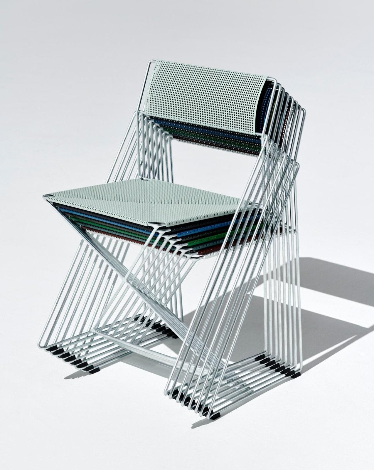 X - Line Chair - Galvanised base Stuhl by HAY