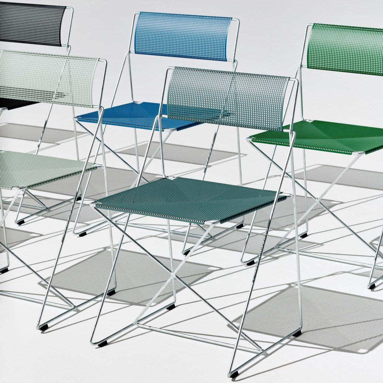 X - Line Chair - Galvanised base Stuhl by HAY