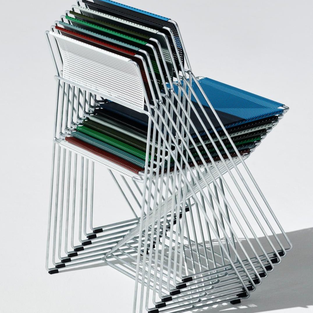 X - Line Chair - Galvanised base Stuhl by HAY