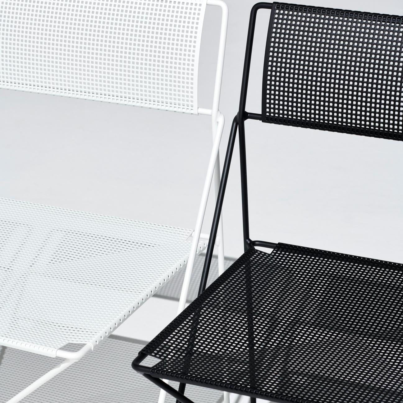 X - Line Chair - Powder coated Stuhl by HAY