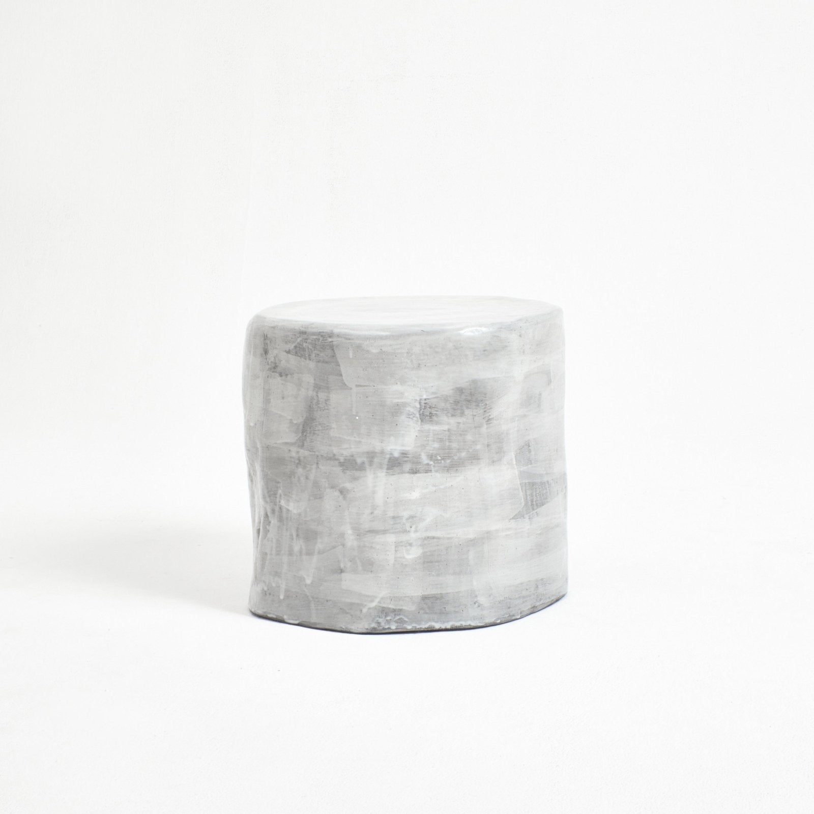 Ceramic Brushed Grey - Keramik-Beistelltisch Tables von Project 213A