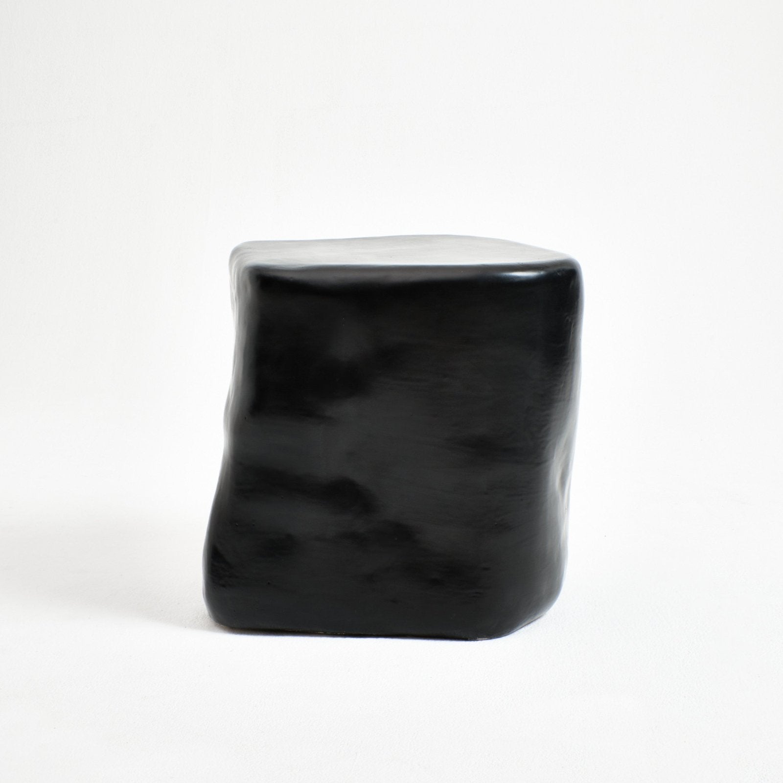 Ceramic Table Large - Keramik-Beistelltisch Tables von Project 213A