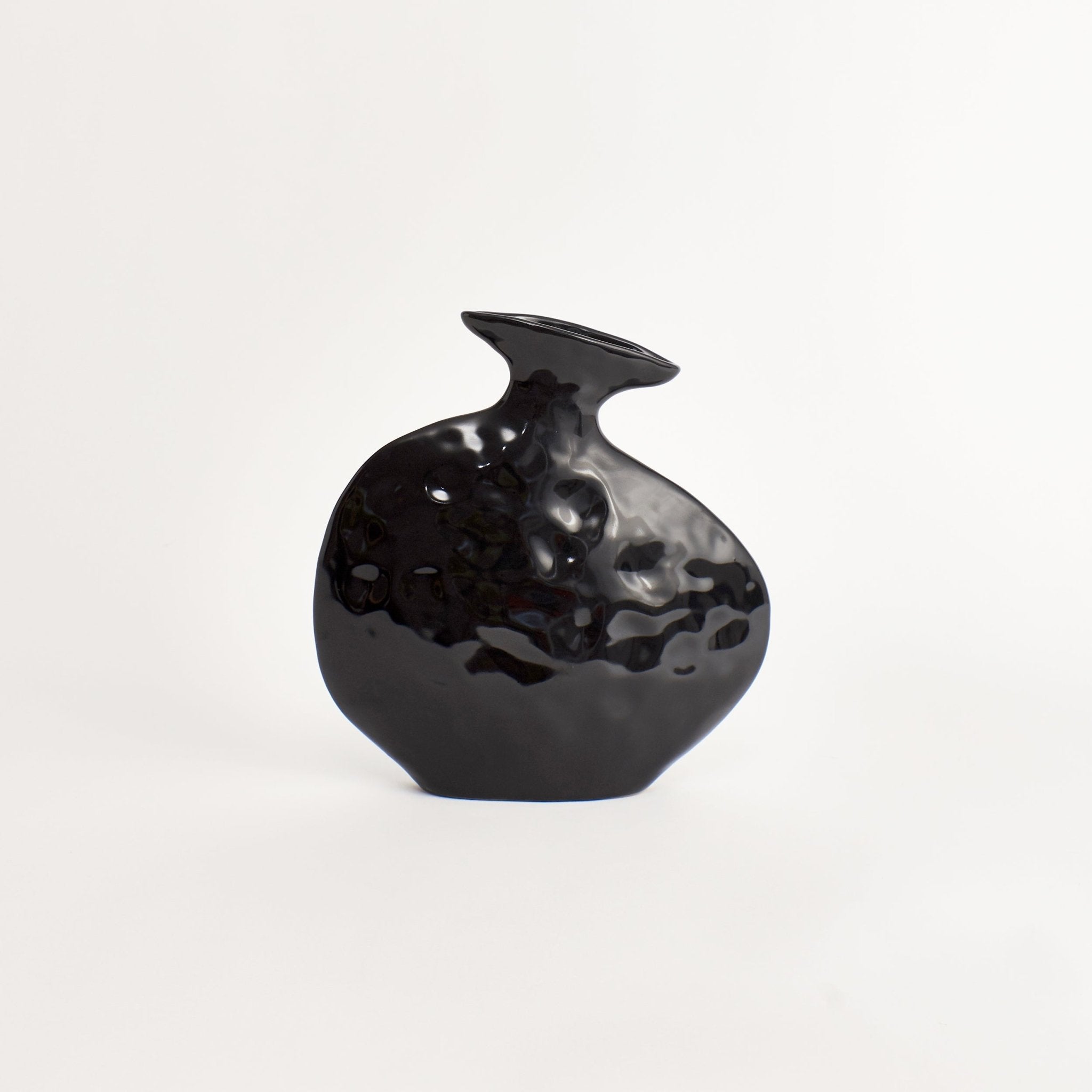 Flat Vase - Schwarz Vase von Project 213A