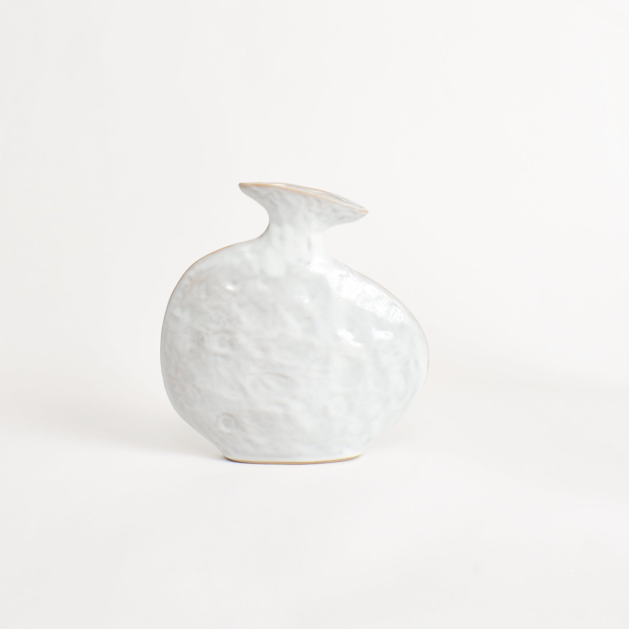 Flat Vase - White vase from Project 213A