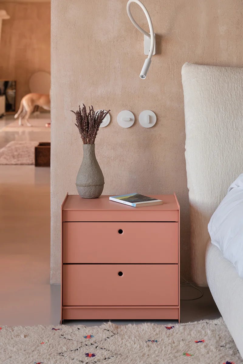 Plié Bedside Table 2 Short Drawers - Regale & Aufbewahrung - UTIL