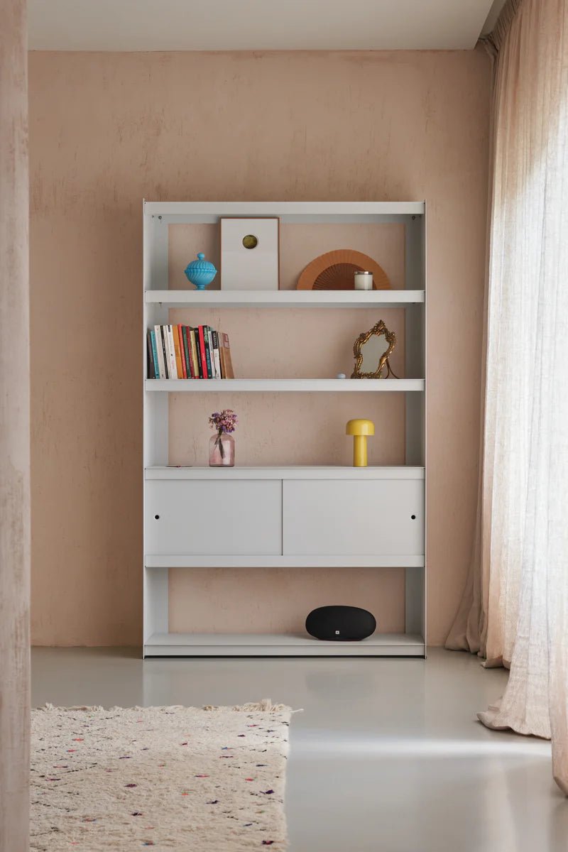 Plie Bookshelf 2 Doors - Regale & Aufbewahrung - UTIL