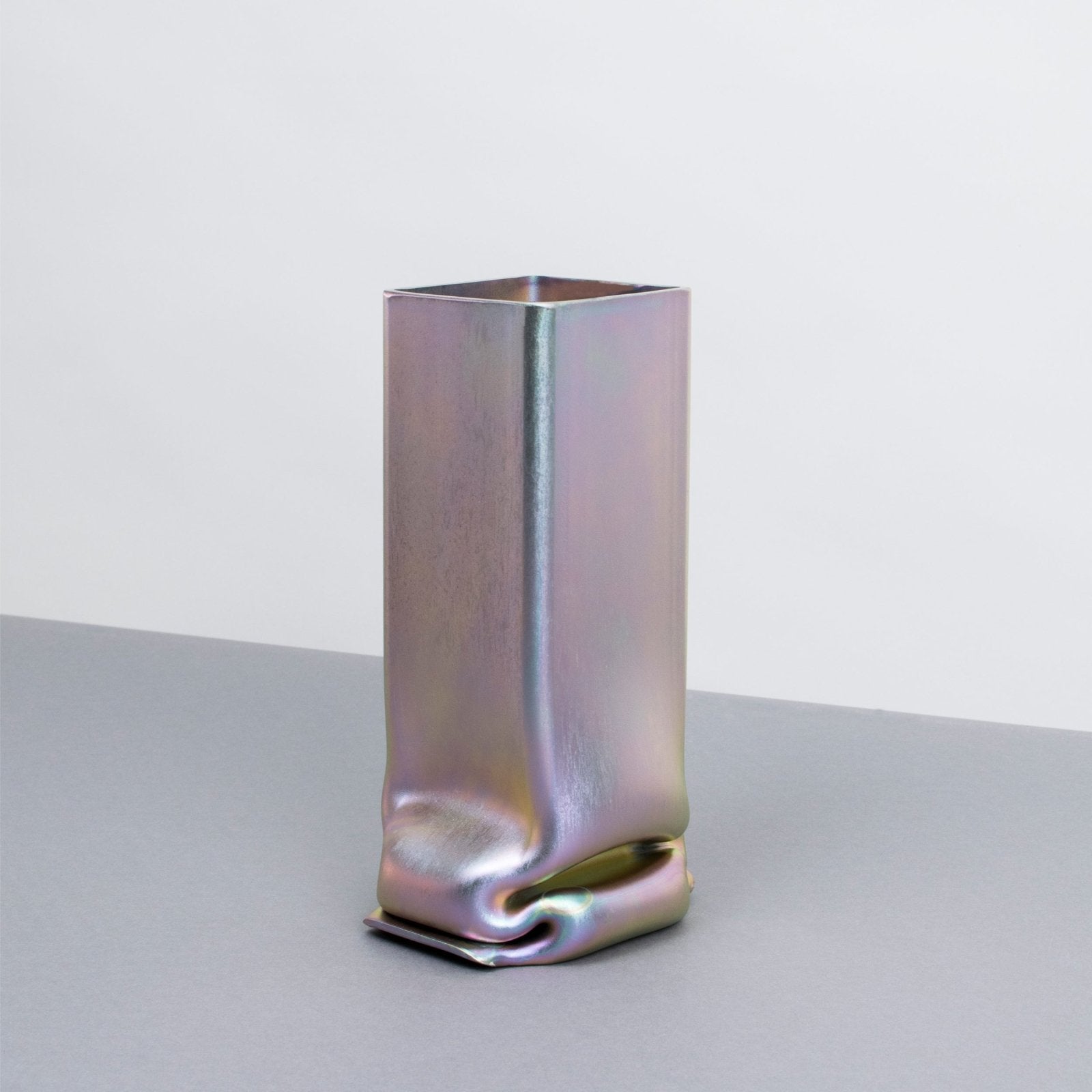 Pressure Vase Vase von Tim Teven Studio