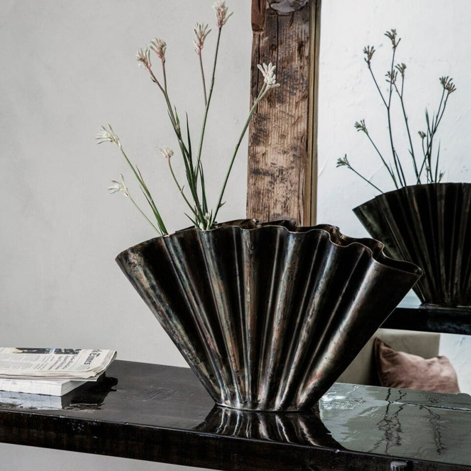 Vase - Flood - Antikes braun Vase von House Doctor